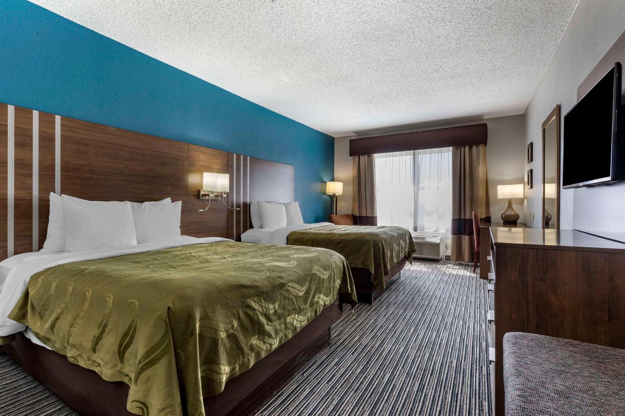 Quality Inn & Suites I-35 E-Walnut Hill Dallas Exteriér fotografie
